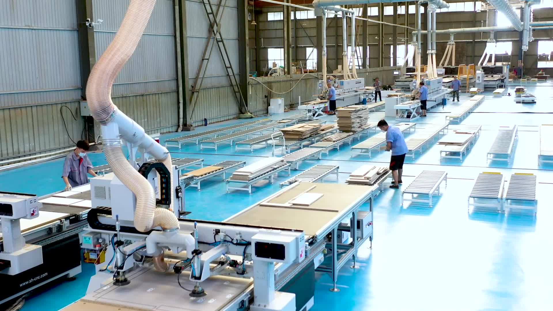 Excitech CNC terus berinovasi dalam pengeluaran automatik dan pintar.